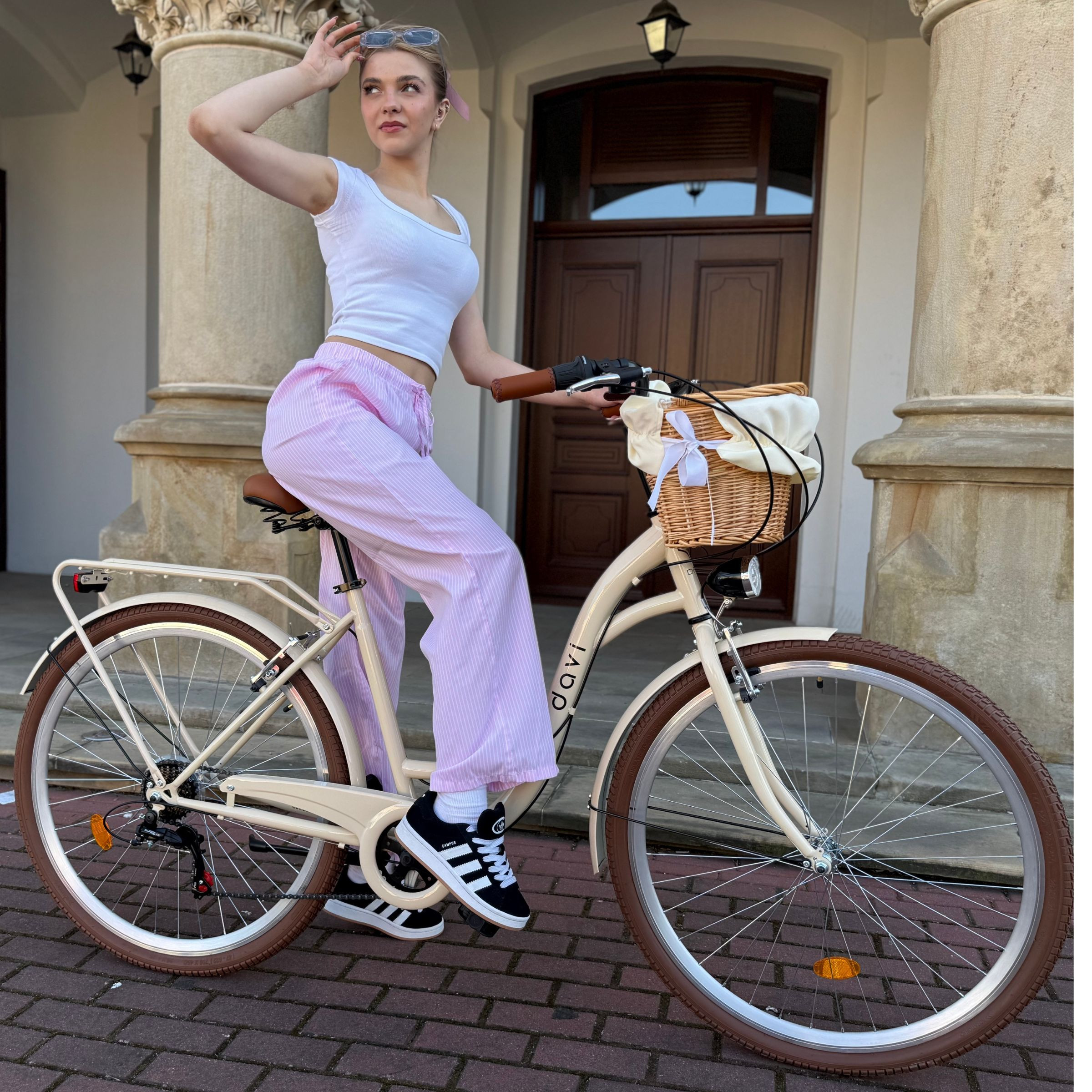 Bicicletă damă ușoară cu cos Davi Emma 7 viteze, 28", 160-185 cm, Maro Cafeniu